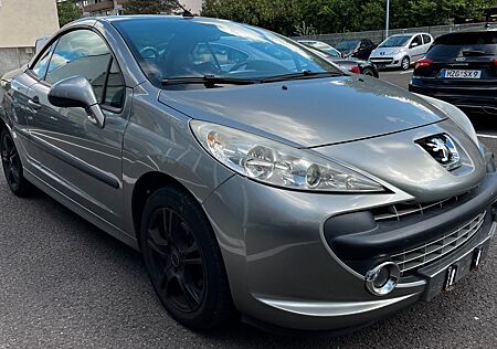 Peugeot 207 CC Cabrio-Coupe Sport