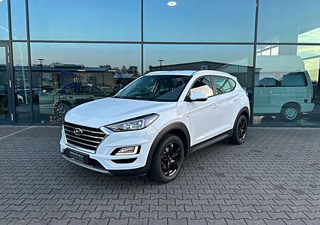 Hyundai Tucson 1.6 CRDi AHK Navi Kamera Sitzhzng. 1.Hd