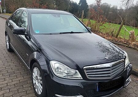 Mercedes-Benz C 200 CDI BlueEFFICIENCY ELEGANCE ELEGANCE