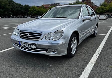 Mercedes-Benz C 180 Kompressor Classic Automatik