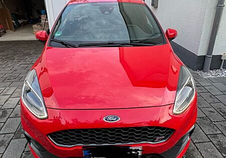 Ford Fiesta 1,5 EcoBoost ST mit Styling-Paket ST ...