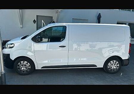 Opel Vivaro MWST Ausweisbar