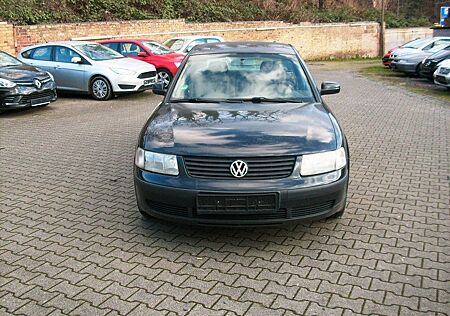 VW Passat Volkswagen 1.6 Edition, AC