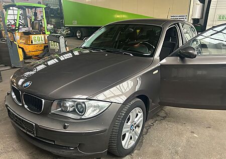 BMW 120d -