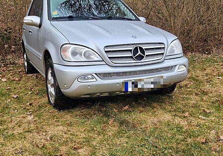 Mercedes-Benz ML 270 CDI Final Edition,Automatik,AHK,Klima