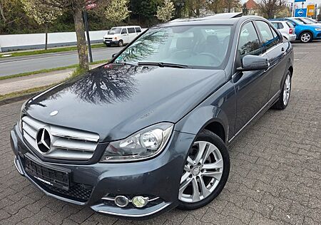 Mercedes-Benz C 200 -AVANTGARDE+AUT+KLIMAUT+PANORAM+LEDER+70TKM