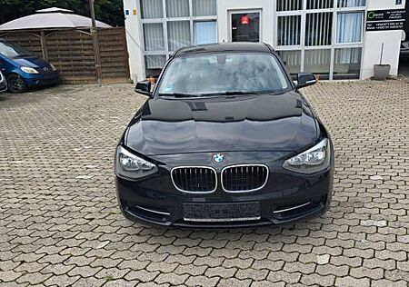 BMW 118d Sport Line