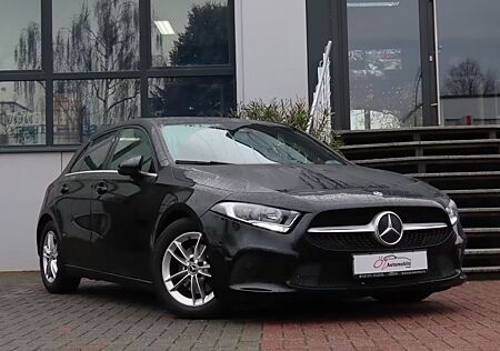 Mercedes-Benz A 180 A 180d Autom. Leder Klimaauto. Kamera