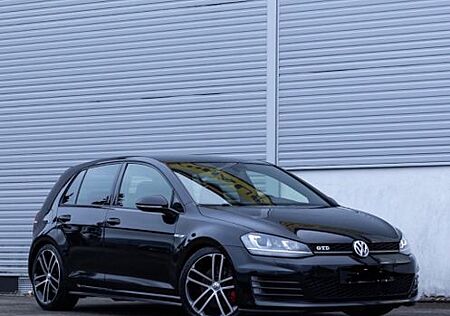 VW Golf Volkswagen 2.0 TDI DSG BMT GTD GTD
