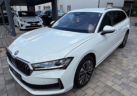 Skoda Superb Combi/ACC/LED/Massage/Navi/Kamera 360
