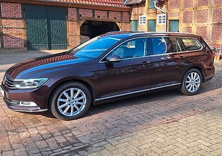 VW Passat Volkswagen 2.0 TDI SCR 140kW DSG Highline Varian...