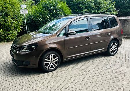 VW Touran Volkswagen 2.0 TDI
