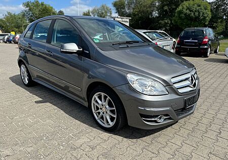 Mercedes-Benz B 180 Sport Edition Tüv neu