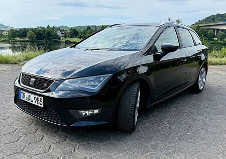 Seat Leon ST 1.4 TSI 103kW FR AHK 1.Hand LED