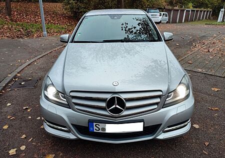 Mercedes-Benz C 220 CDI AVANTGARDE Beschädigt hinten rechts