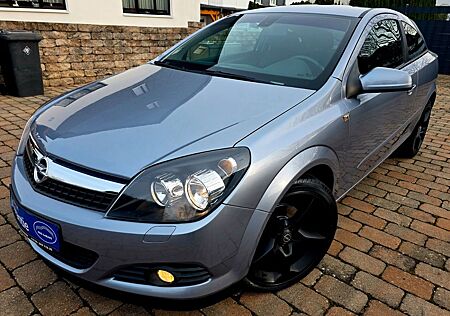 Opel Astra H GTC BREMSEN/ ZAHNRIEMEN NEU