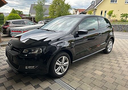 VW Polo Volkswagen 1.2 Life / TÜV Neu