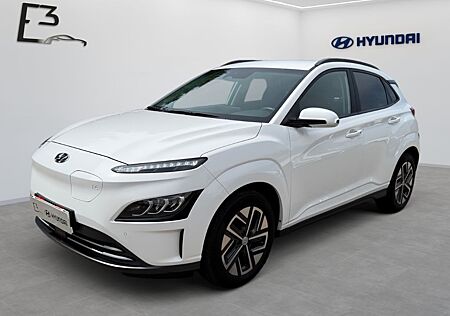 Hyundai Kona Elektro 100 KW 2WD TREND Navigationspaket