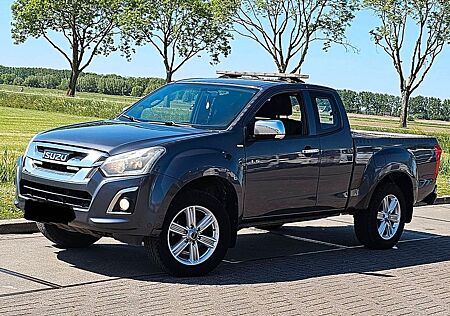 Isuzu D-Max Space Cab 4WD