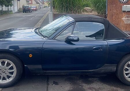 Mazda MX-5 1.9 16V - Rechtslenker