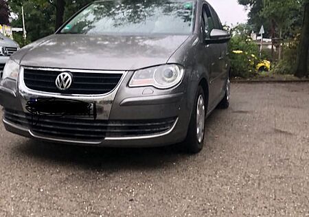 VW Touran Volkswagen 1.4 EcoFuel United United Mit 7 sitze