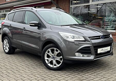 Ford Kuga Titanium/4x4/Pano/Xe.LED/RFK/Navi/AHK/Leder