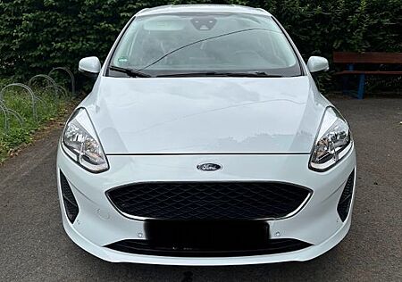Ford Fiesta 1,1 52kW Cool & Connect Cool & Connect