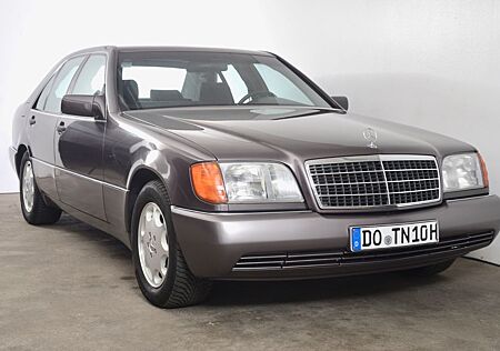Mercedes-Benz S 400 400 SE W140