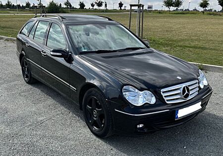 Mercedes-Benz C 200 KOMPRESSOR T Elegance Automatik AHK