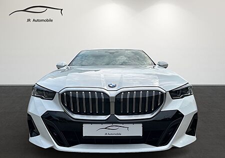 BMW 520 d Limousine M Sport 360°Kamera,Soundsystem