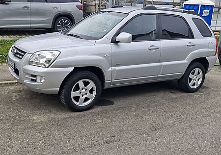 Kia Sportage 4WD mit neuem TÜV