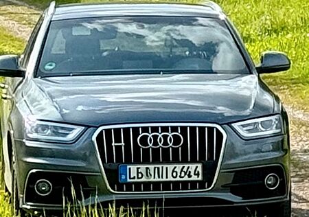 Audi Q3 2.0 TFSI 155kW S tronic quattro - S -line