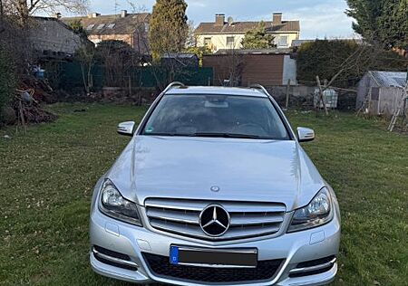 Mercedes-Benz C 250 T BlueEFFICIENCY AVANTG. Aut. AVANTGARDE