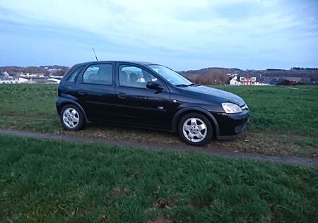 Opel Corsa 1.2 -