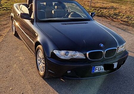 BMW 318Ci -Cabrio E46/Leder/Xenon/PDC/Navi/Hardtop