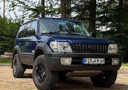 Toyota Land Cruiser 3.0 D-4D -