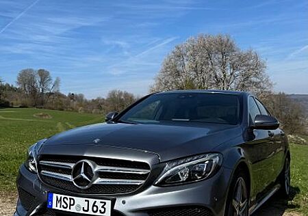 Mercedes-Benz C 250 AMG Line Autom. AMG Line