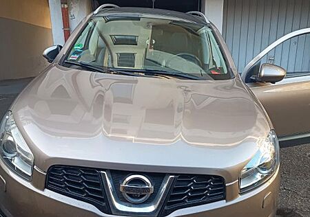 Nissan Qashqai+2 Qashqai+2 2.0 ALL-MODE 4x4 Acenta Automatik ...