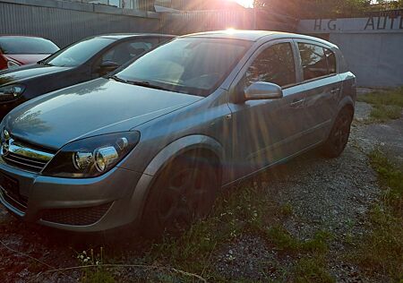 Opel Astra 1.6 Ecotec Sport 85kW Easytronic