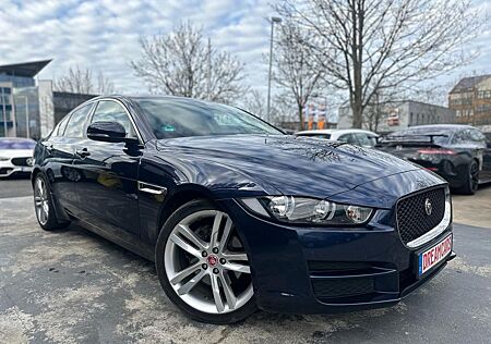 Jaguar XE /AUTOMATIK/NAVI/138TKM/SERVICE NEU