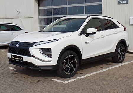 Mitsubishi Eclipse Cross Basis Hybrid 4WD DAB+ Kamera