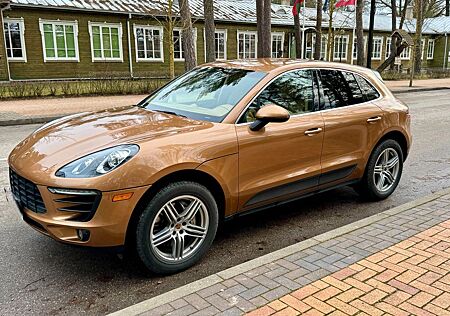 Porsche Macan S