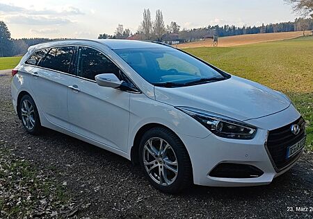 Hyundai i40 1.7 CRDi 104kW blue Style Style