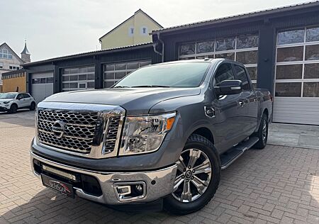 Nissan Titan 5.6L V8 Pick-Up Texas Automatik Ahk
