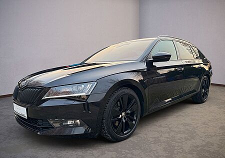 Skoda Superb 2.0 TDI Combi Sportline Black / AHK / DSG