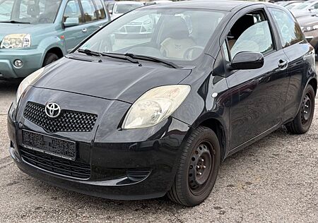 Toyota Yaris Sol 1,3-l-VVT-i