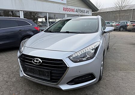 Hyundai i40 cw blue Style Facelift