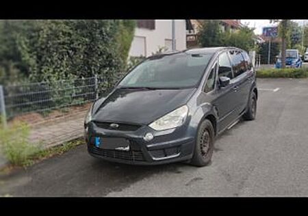 Ford S-Max 2,0 TDCi 103kW DPF Trend Trend