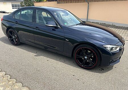 BMW 320d xDrive Sport Line 20 Zoll Service Heft