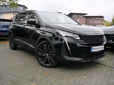 Peugeot 5008 1.2 PureTech 130 GT Focal ACC Pano 7Sitzer